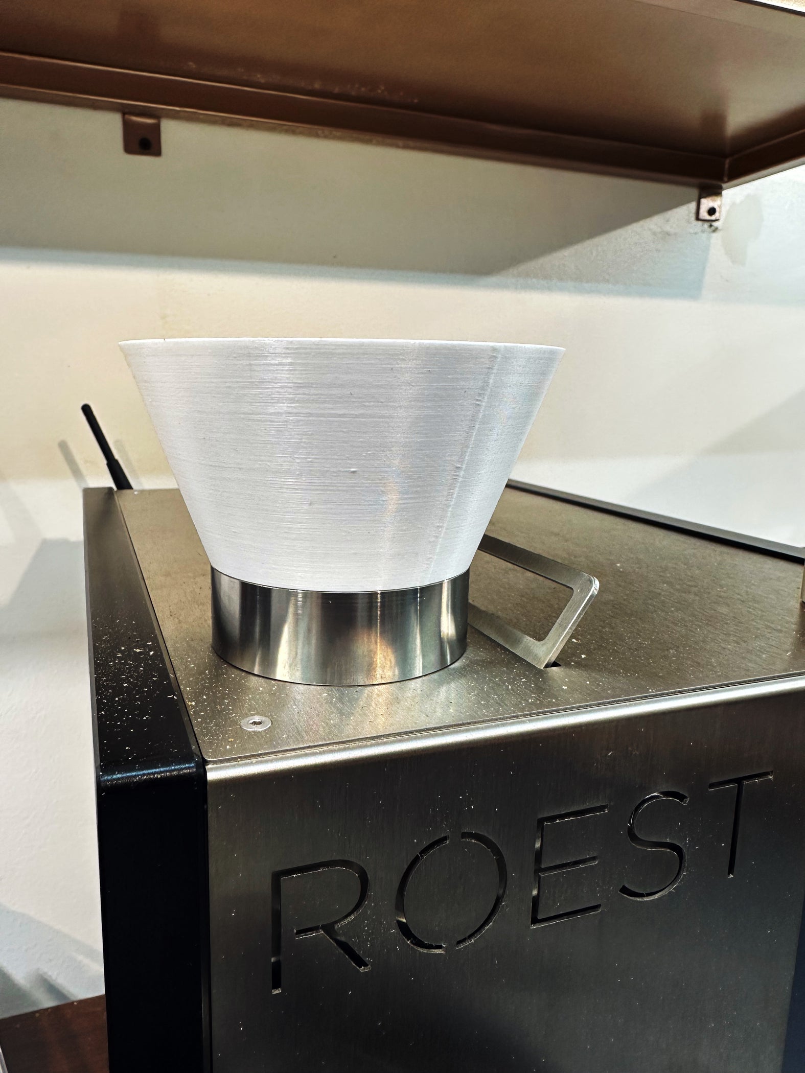 Roest 200g hopper upgrade — thevault.ph